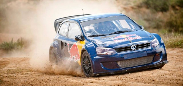 Ce week-end se déroule à Barcelone, les X-Games 2013 ! Carlos Sainz était aujourd&rsquo;hui en préparation pour participer aux X-Games avec une Polo R 4 roues motrices survitaminée de 600cv...