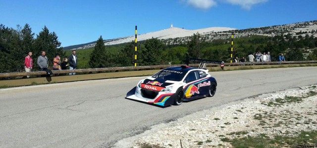 Pendant 2 jours, le Team Peugeot Sport est en Test du côté du Mont Ventoux afin de finaliser les réglages de sa 208T16 Pikes Peak ! Ce mardi, c&rsquo;est bien...