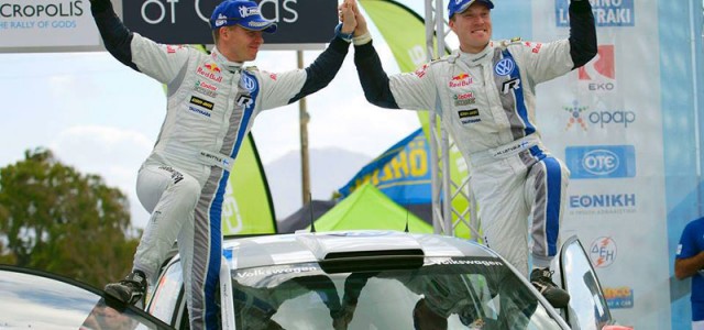 Le suspens aura duré pendant 3 heures ! Les stewards du Rallye Wrc Grèce-Acropole en réunion avec le Team Volkswagen et le Team Citroën n&rsquo;ont trouvé aucune anomalie ou infraction...
