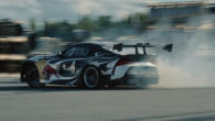 Comme par le passé avec Ken Block et Travis Pastrana, Kalle Rovanperä s&rsquo;est essayé aussi à un court métrage avec un spécial Gymkhana Drift au volant d&rsquo;une Toyota Supra en [&hellip;]